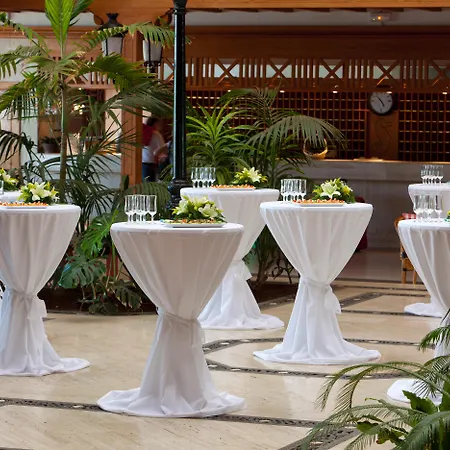 Hotel Seaside Jameos 4*