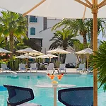 Hotel Seaside Jameos 4*