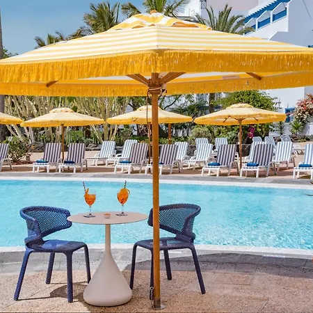 Hotel Seaside Jameos 4*