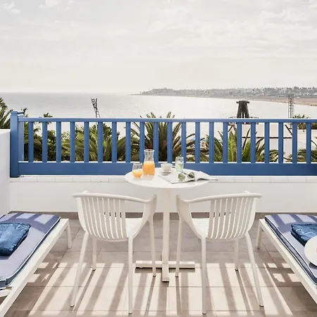 Seaside Jameos 酒店 4*